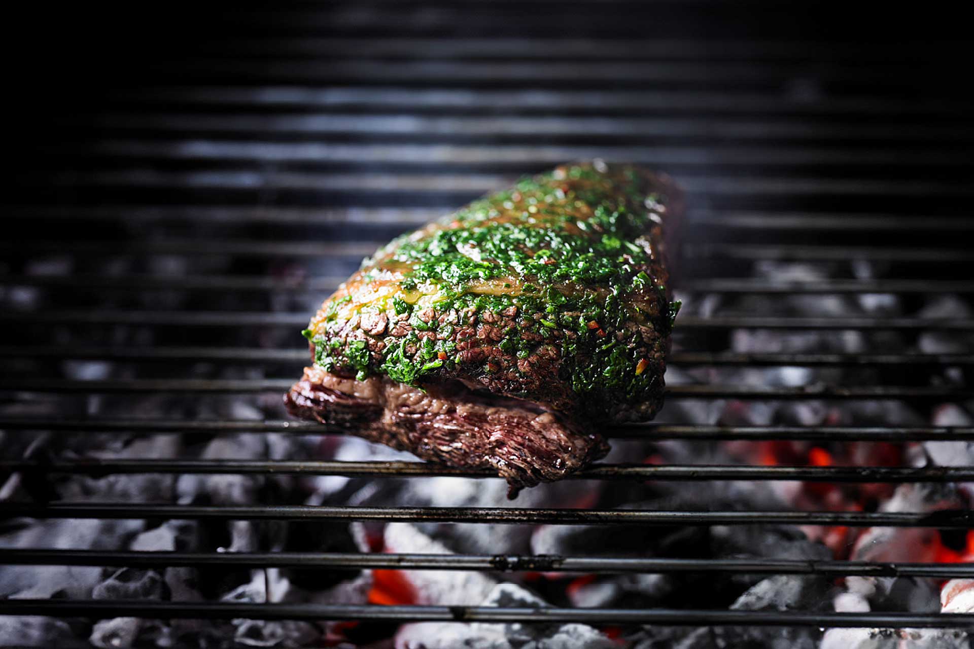 炭烤法蘭克牛排／佐熊蔥阿根廷青醬