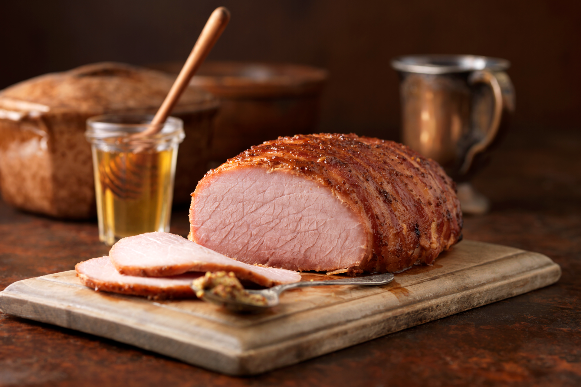 節慶煙燻火腿：經典美式風味與醃漬科學